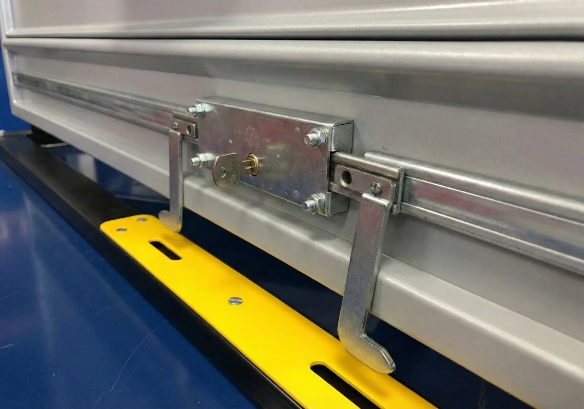 Serrure mécanique/électronique a Paris 19e